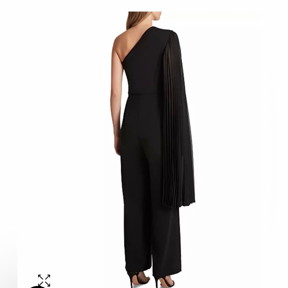 Tahari one shoulder jumpsuit w/pockets!  NWT size‎ 8!  Ret.$198 - Picture 2 of 8